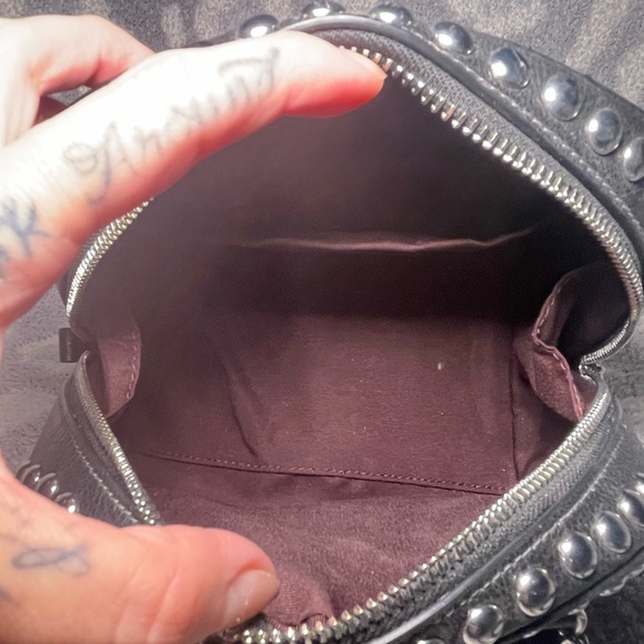 Coach Sydney Satchel With Rivets - Picture 7 of 8